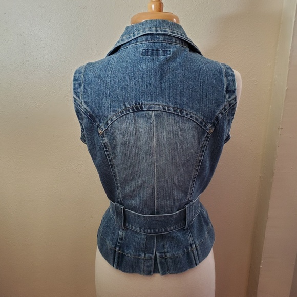 Urban Behavior Cinched Waist Denim Vest - Picture 6 of 8